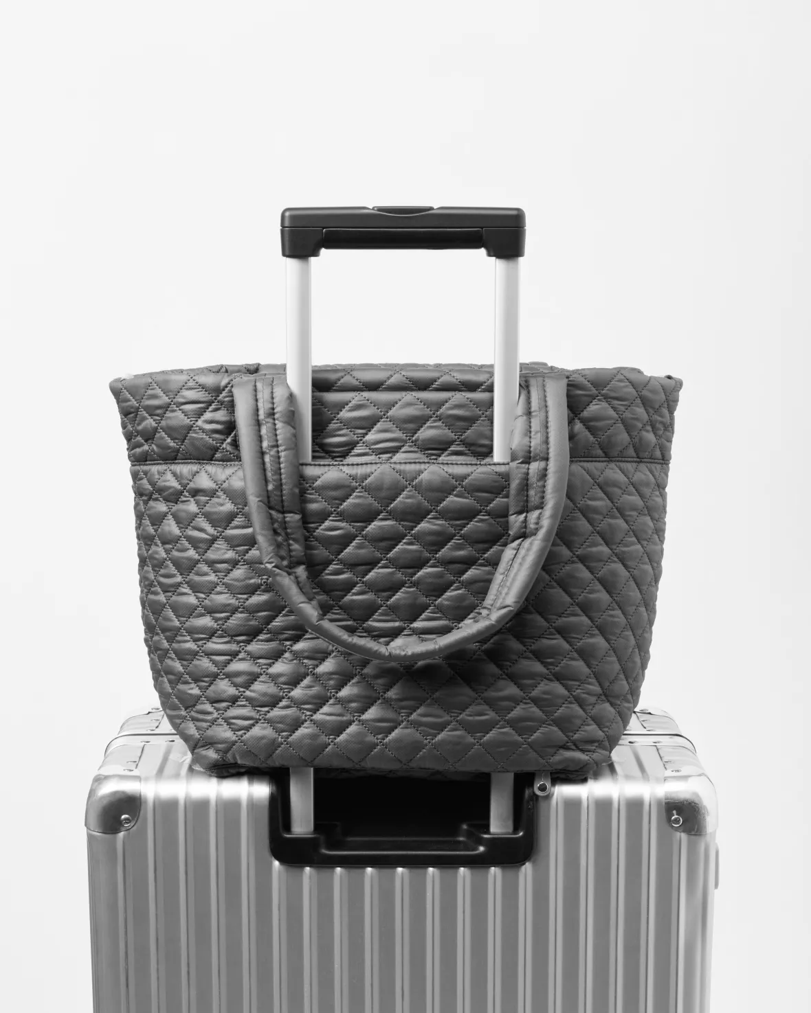 Metro|Fitness<MZ Wallace The Metro Tote® Deluxe - Medium MagnetRec