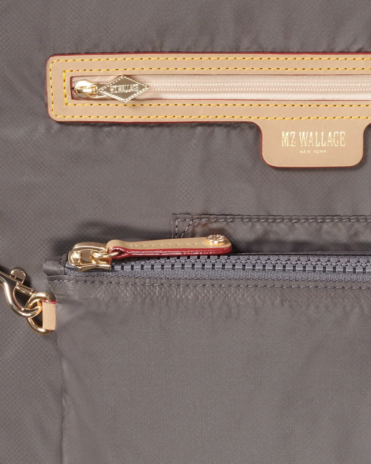 Metro|Fitness<MZ Wallace The Metro Tote® Deluxe - Medium MagnetRec